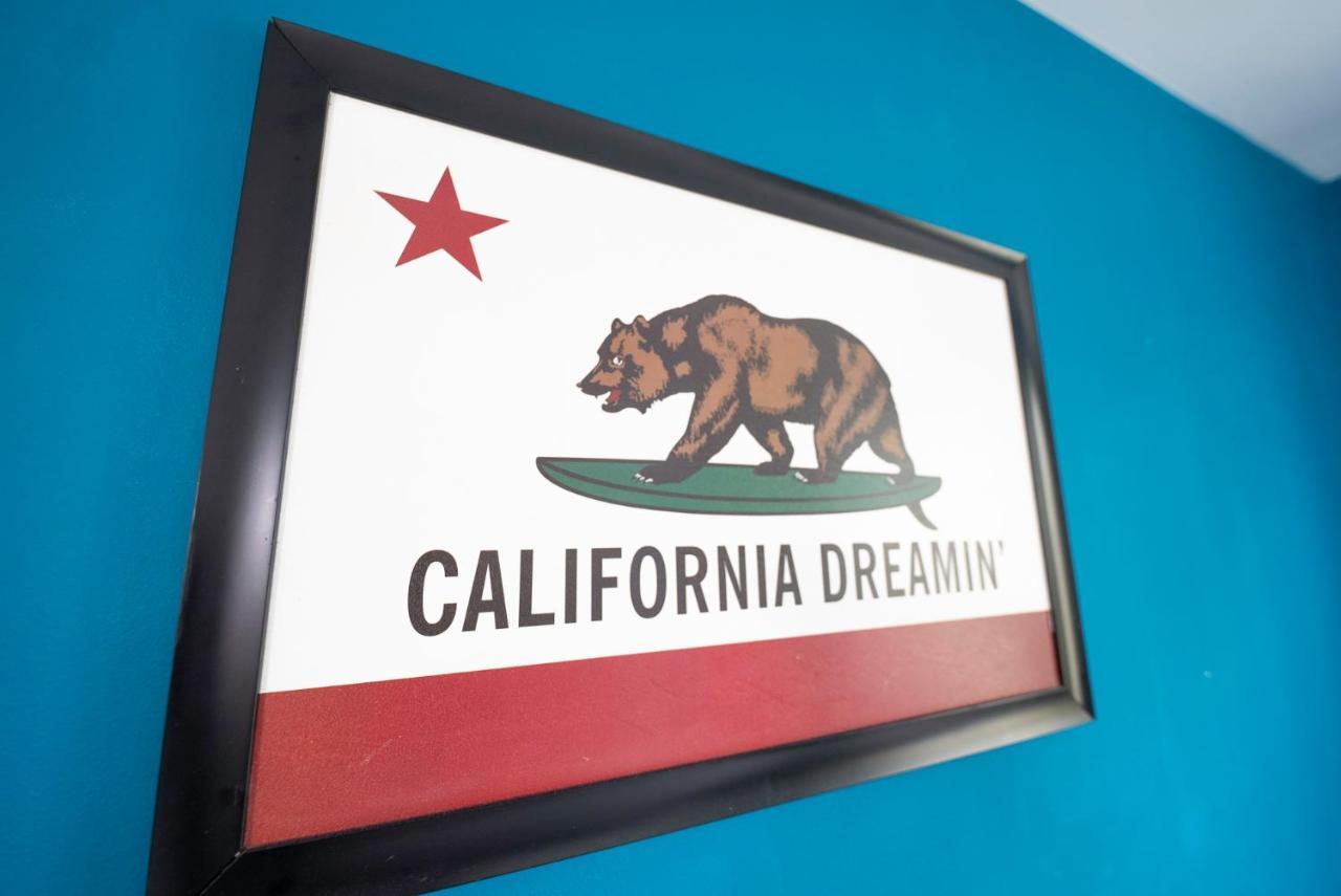 ロサンゼルス Cozy Hollywood Get Away Bed & Breakfast エクステリア 写真