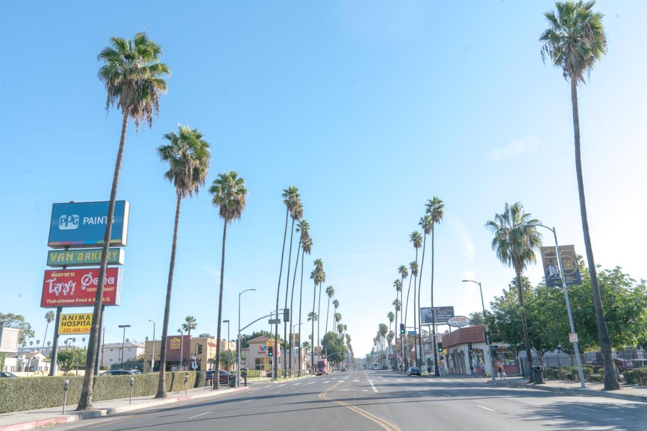 ロサンゼルス Cozy Hollywood Get Away Bed & Breakfast エクステリア 写真
